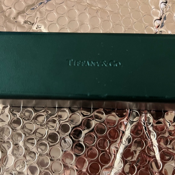 TIFFANY & CO   eyeglass case - Picture 3 of 6